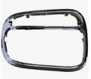 Beli Mercedes Benz 2032671988 Bagian Chassis Center Shifter Trim Cover online manufacture