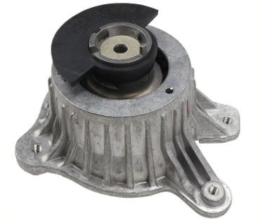 Beli Mercedes Benz 2052406917 Bagian Chassis Mount Mesin online manufacture