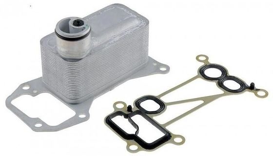 11428512435 Bagian mesin BMW Oil Cooler