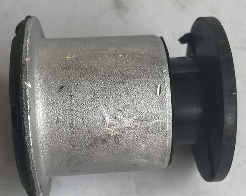 7L0407183A Bagian Suspensi Pengendalian Lengan Busing
