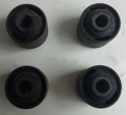 811511247 Bagian Suspensi Pengendalian Arm Bushing