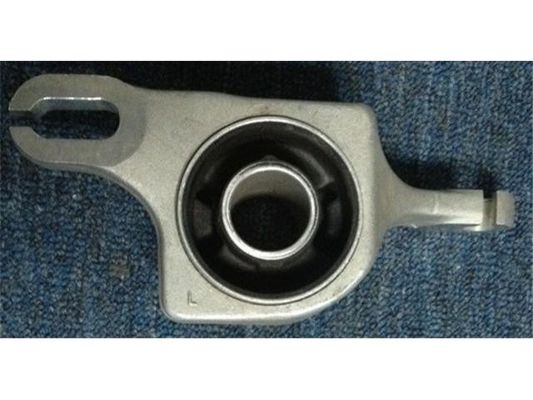 1643300743 Bagian Suspensi Pengendalian Lengan Busing