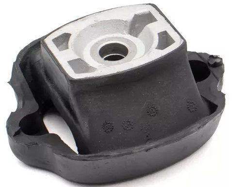 Mercedes Benz 1232413013 Chassis Bagian Mesin Mount