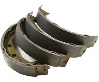 Set Sepatu Rem Bagian Sasis Land Rover LR001020