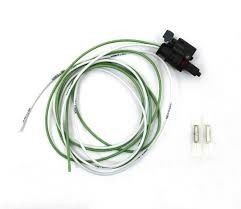 BMW 12518638006 Bagian AC dan Listrik Otomatis Pengatur tekanan bahan bakar